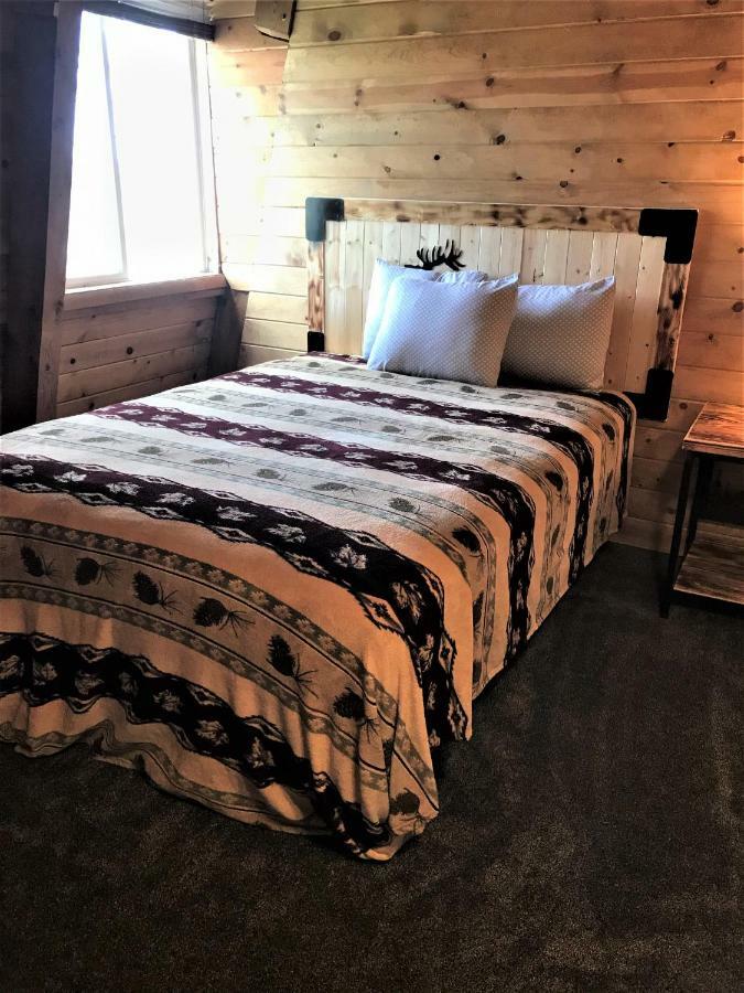 Drift Lodge Island Park Bagian luar foto