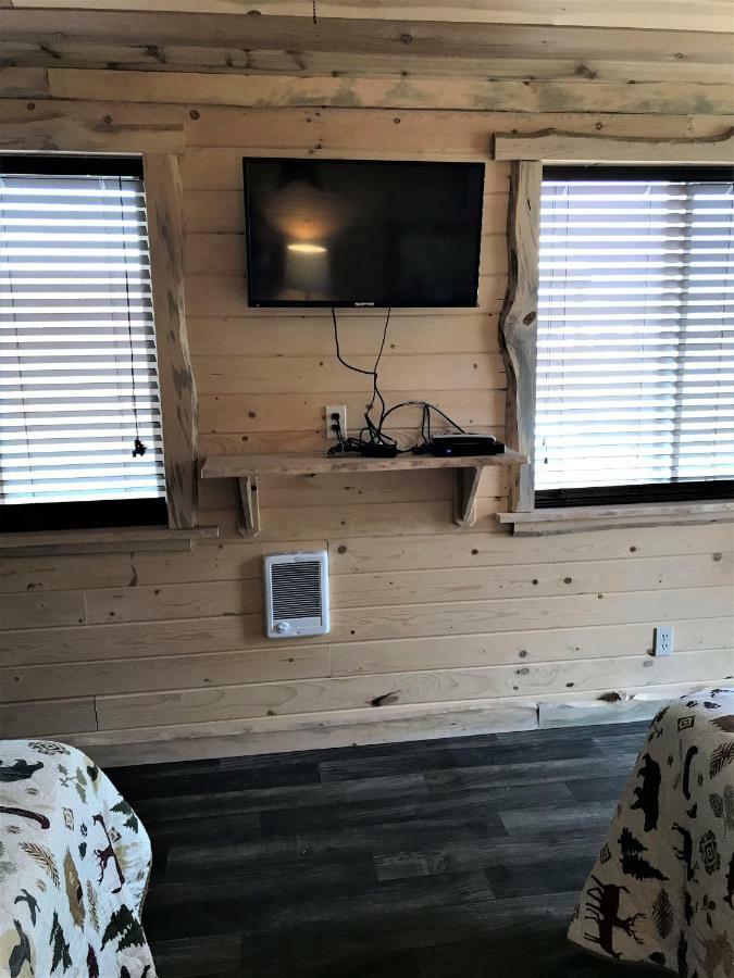 Drift Lodge Island Park Bagian luar foto