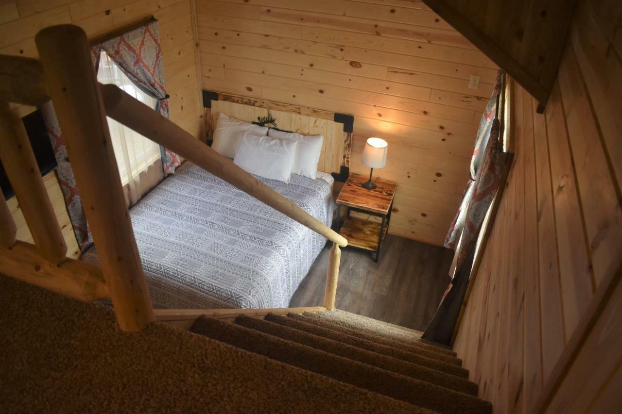 Drift Lodge Island Park Bagian luar foto